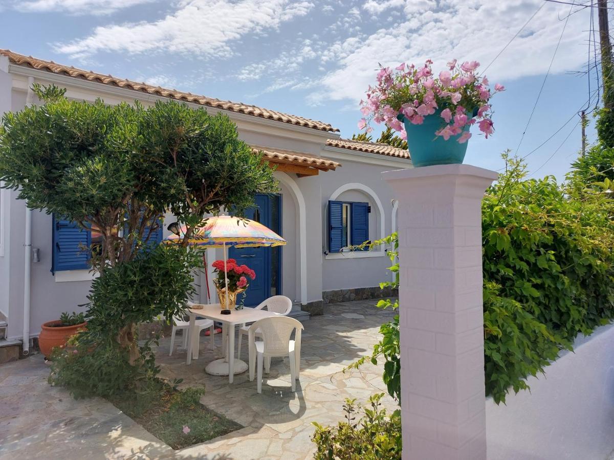 Leta Apartments Agios Georgios  Bagian luar foto
