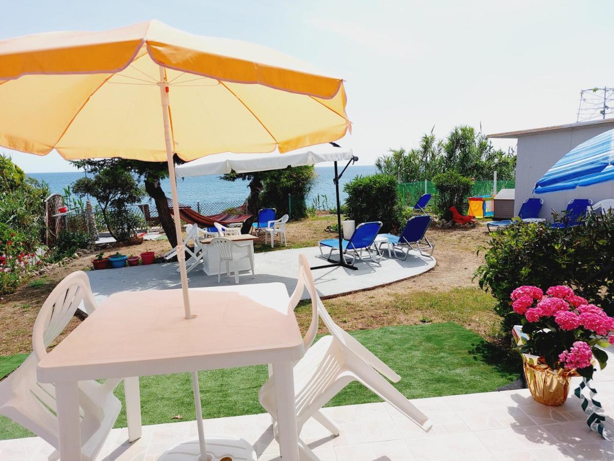 Leta Apartments Agios Georgios  Bagian luar foto