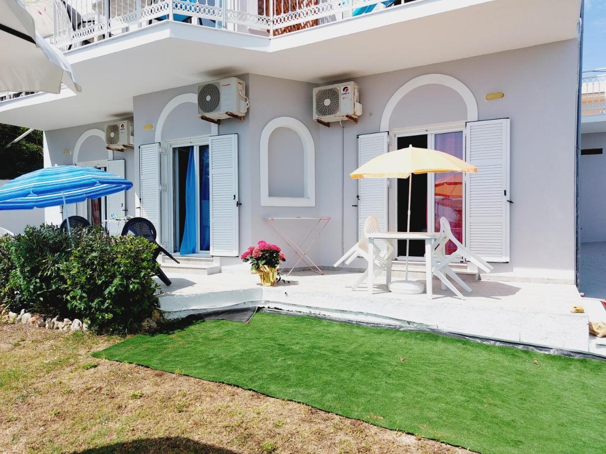 Leta Apartments Agios Georgios  Bagian luar foto