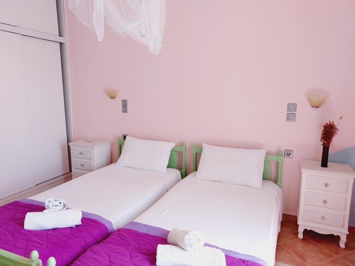 Leta Apartments Agios Georgios  Bagian luar foto