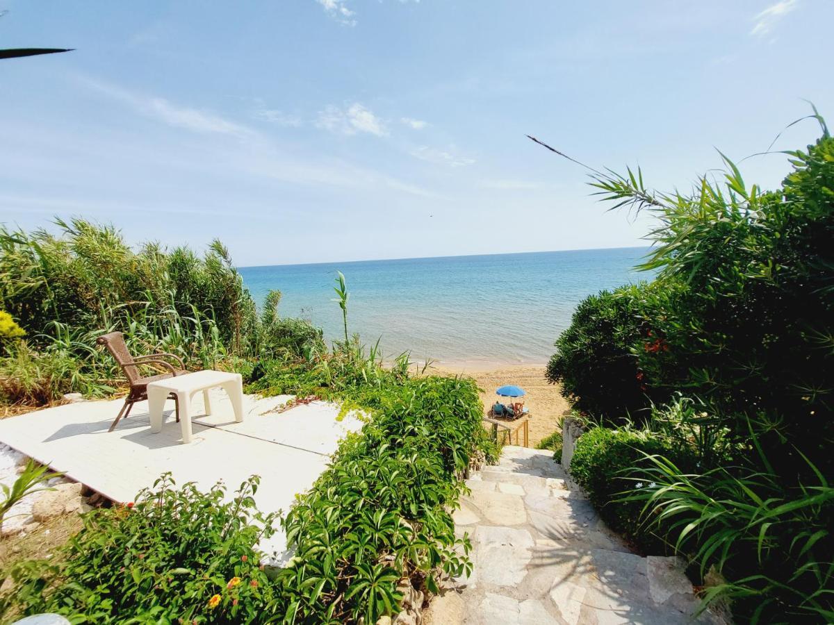 Leta Apartments Agios Georgios  Bagian luar foto