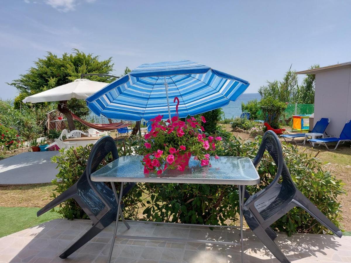 Leta Apartments Agios Georgios  Bagian luar foto