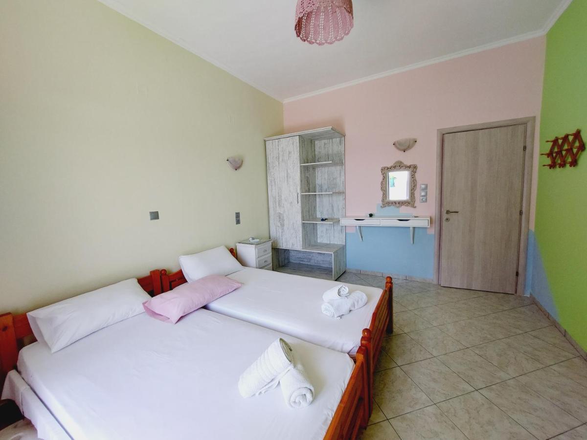 Leta Apartments Agios Georgios  Bagian luar foto
