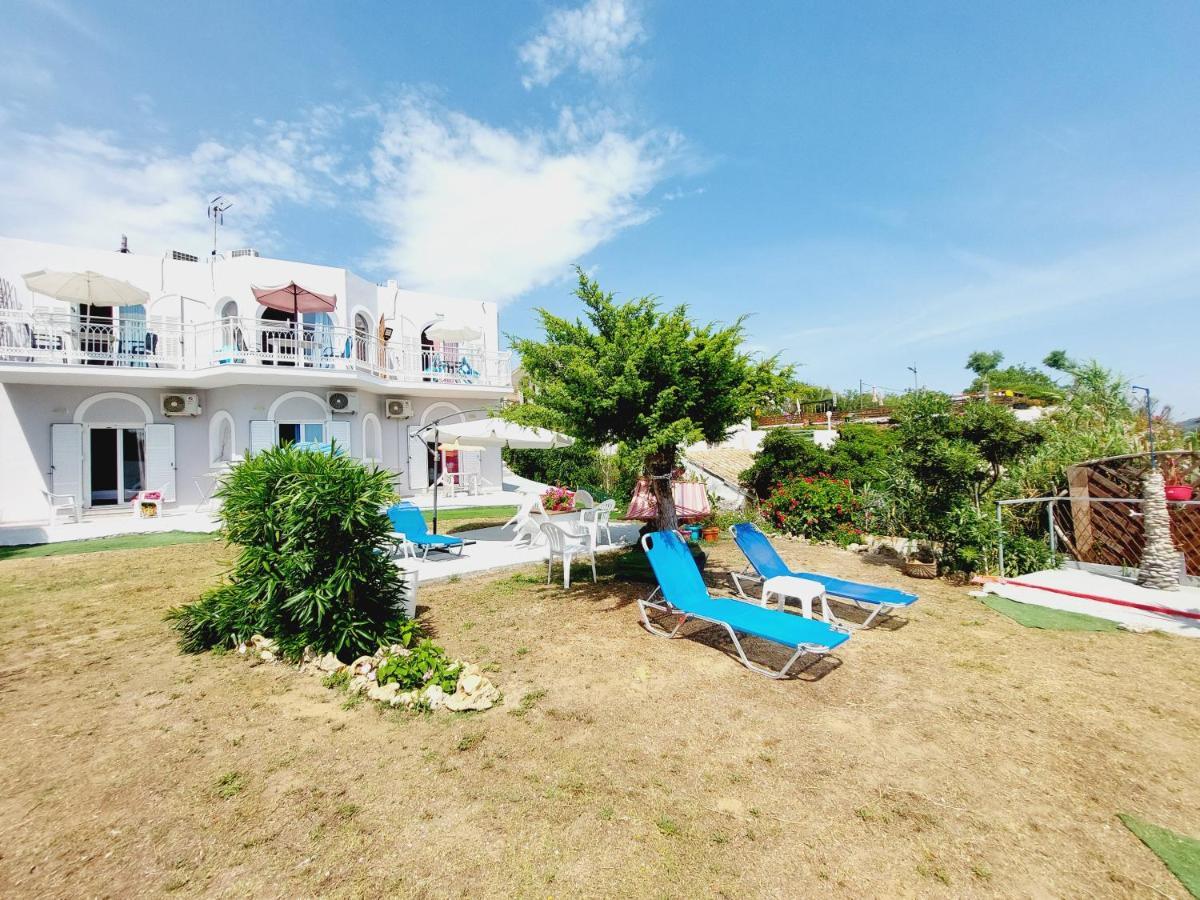 Leta Apartments Agios Georgios  Bagian luar foto