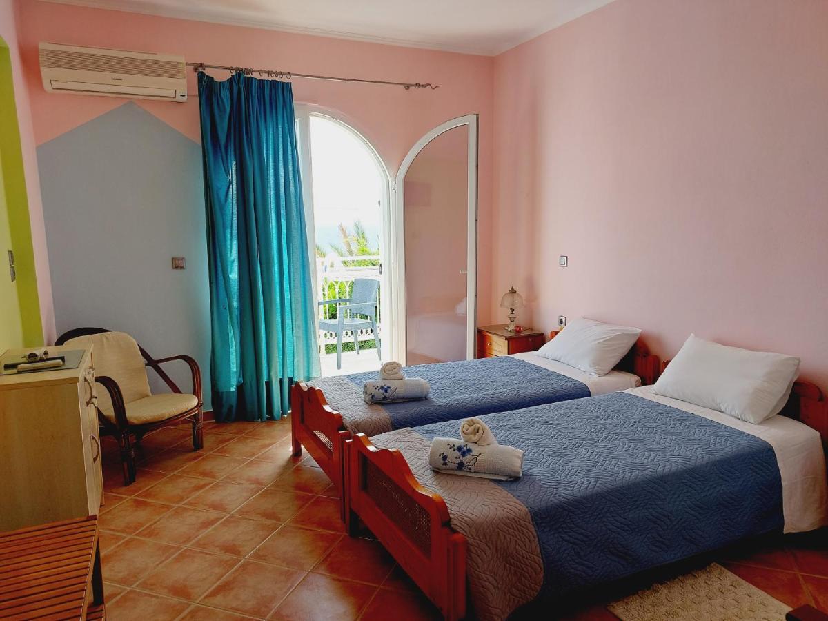 Leta Apartments Agios Georgios  Bagian luar foto