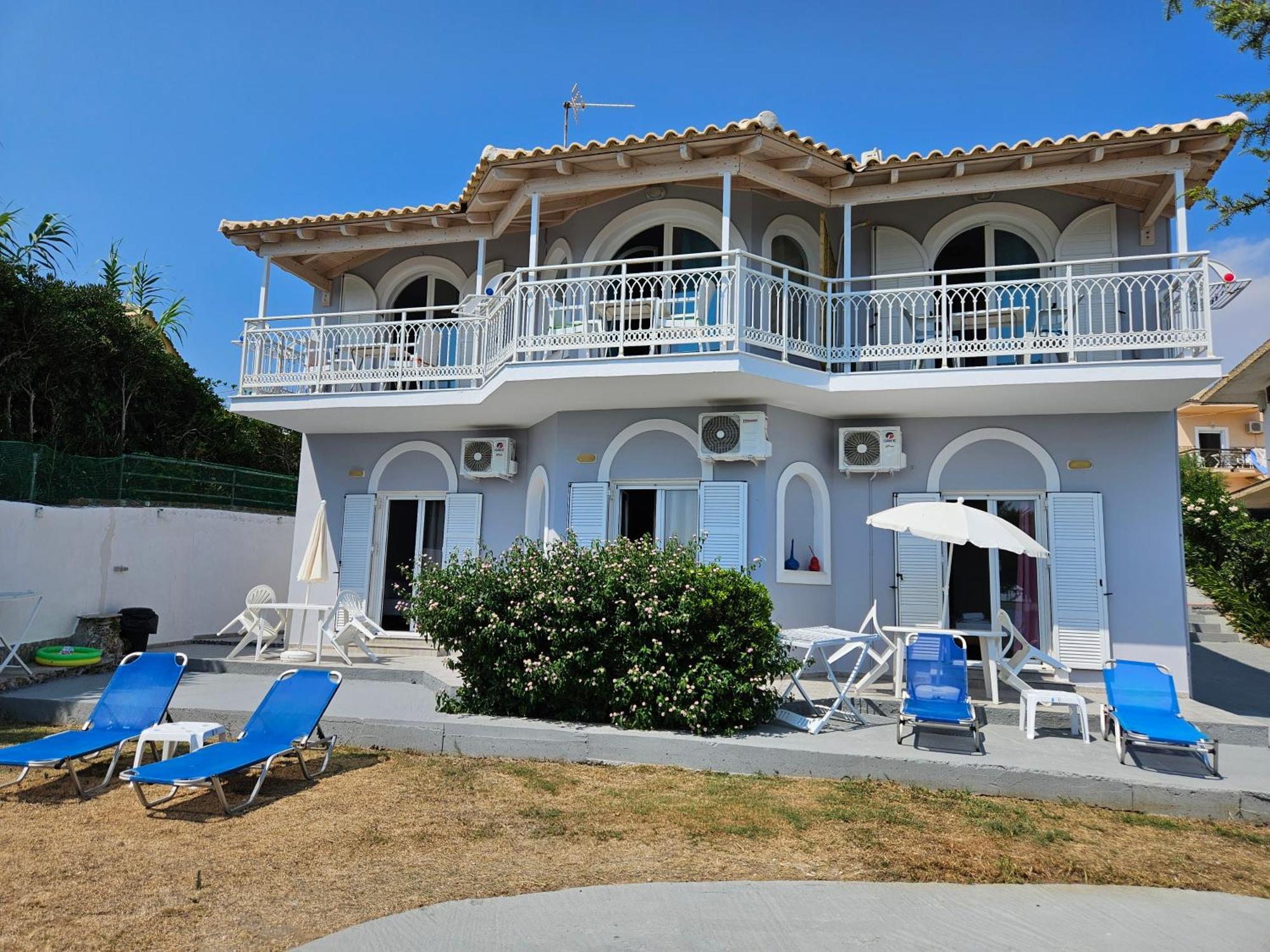 Leta Apartments Agios Georgios  Bagian luar foto
